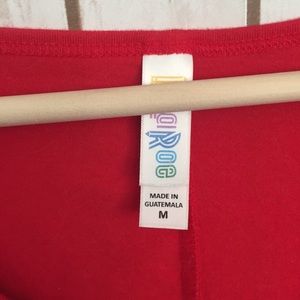 LuLaRoe Tops - LuLaRoe solid red perfect tee LuLaRoe Tops - LuLaRoe solid red perfect tee